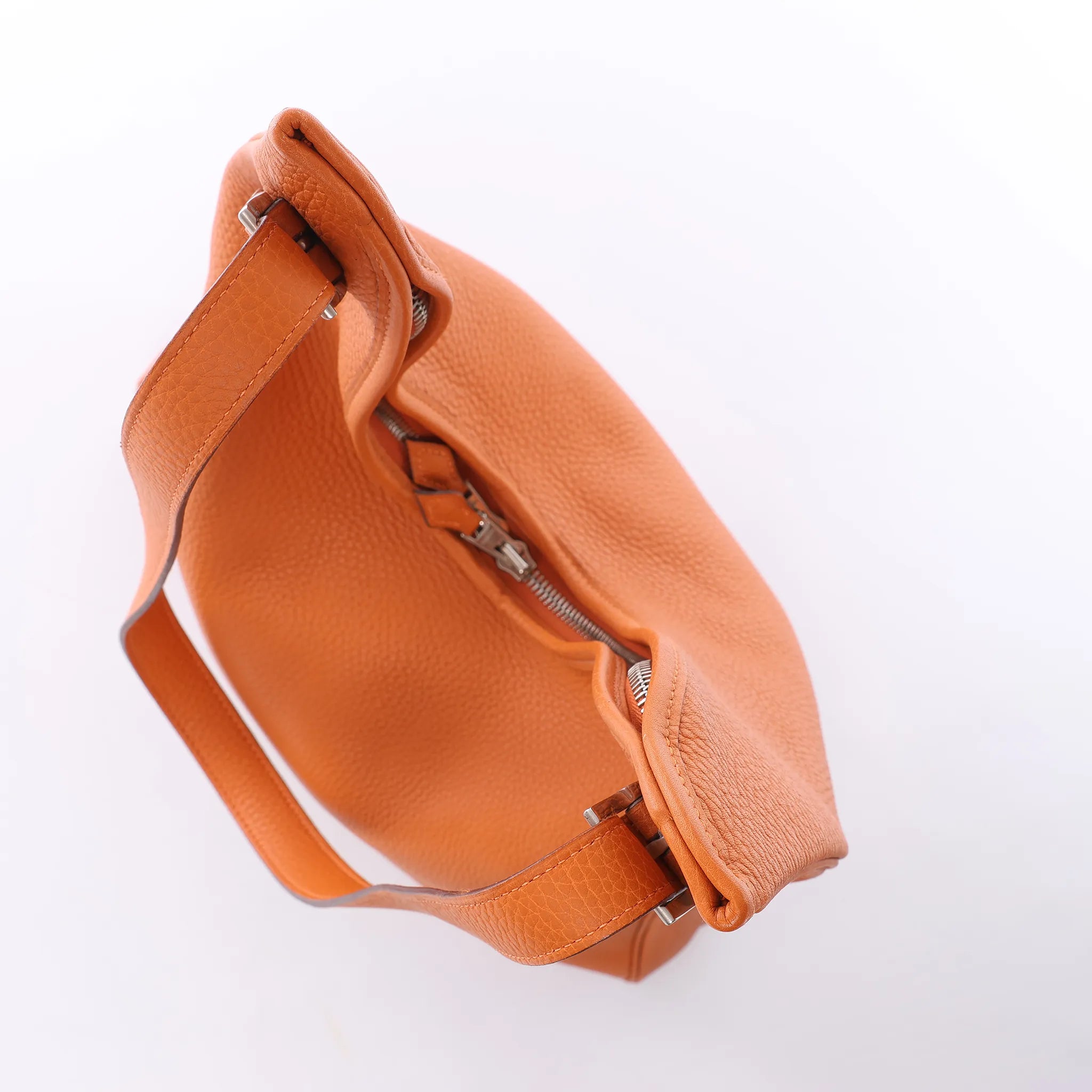 HERMES Massai PM Taurillon Clemence Leather Shoulder Bag in Orange □J: 2006