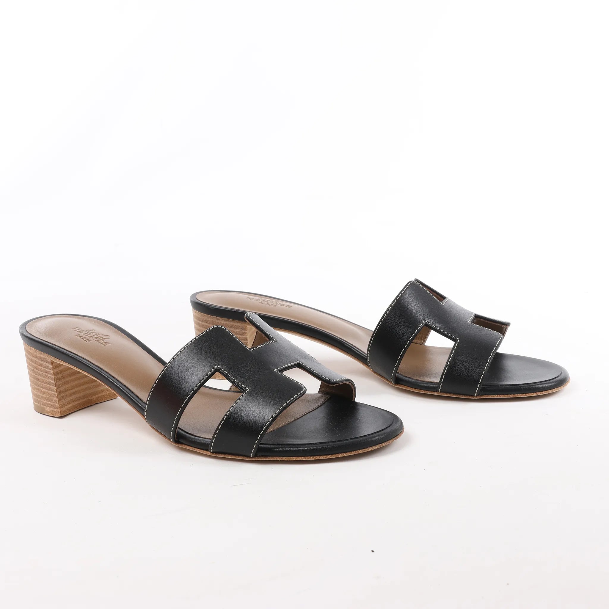 Sandalias de piel HERMES OASIS en color negro, talla 37.5 EU