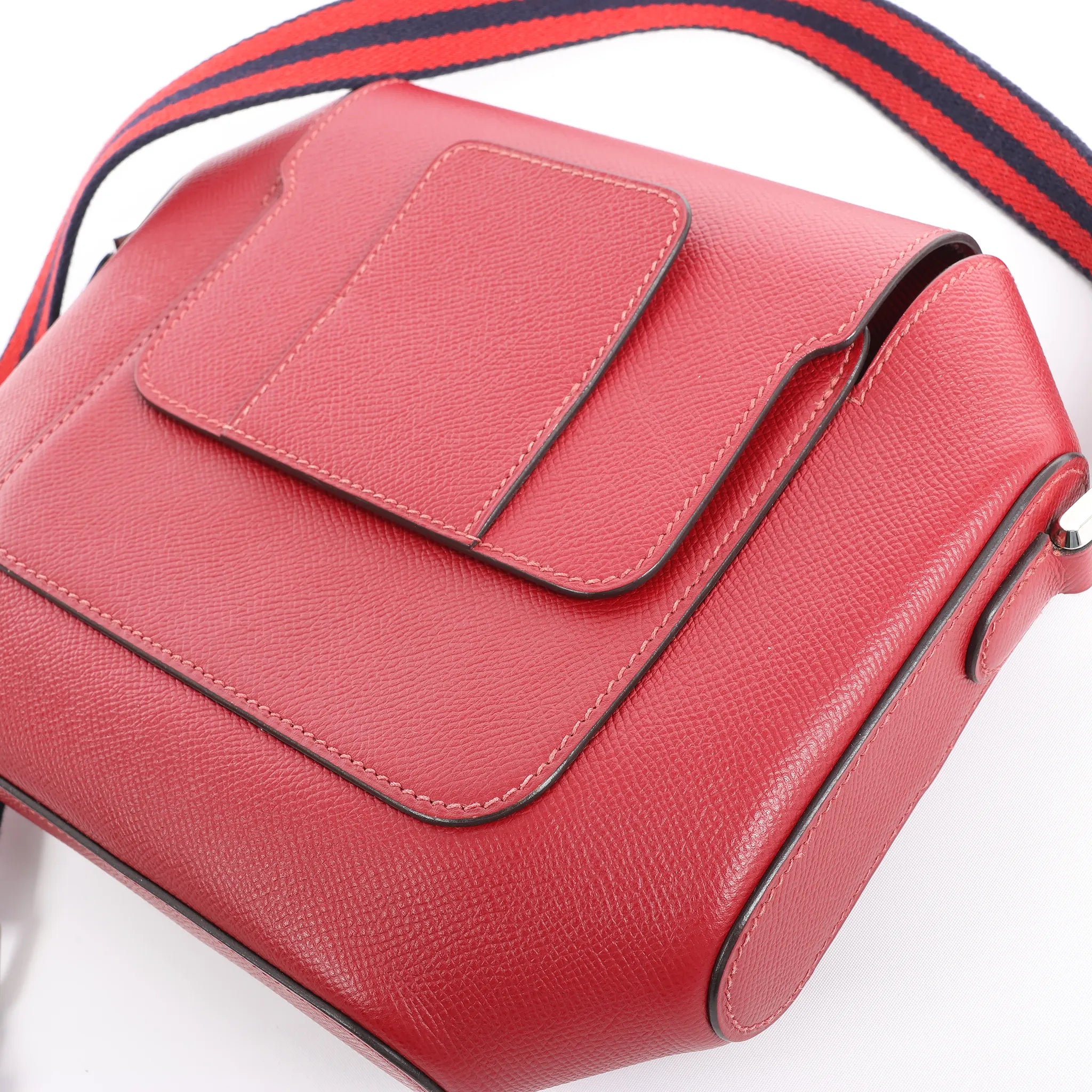 HERMES Octagon Veau Epsom Crossbody Bag in Rouge Grenat X: 2016