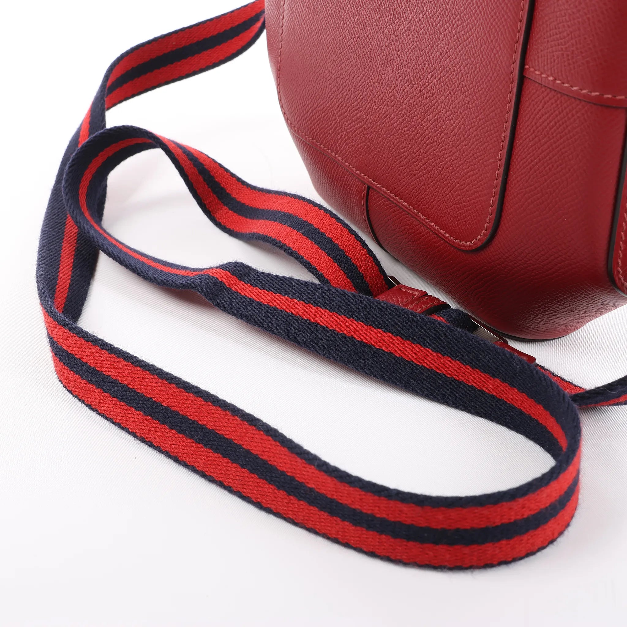 HERMES Octagon Veau Epsom Crossbody Bag in Rouge Grenat X: 2016
