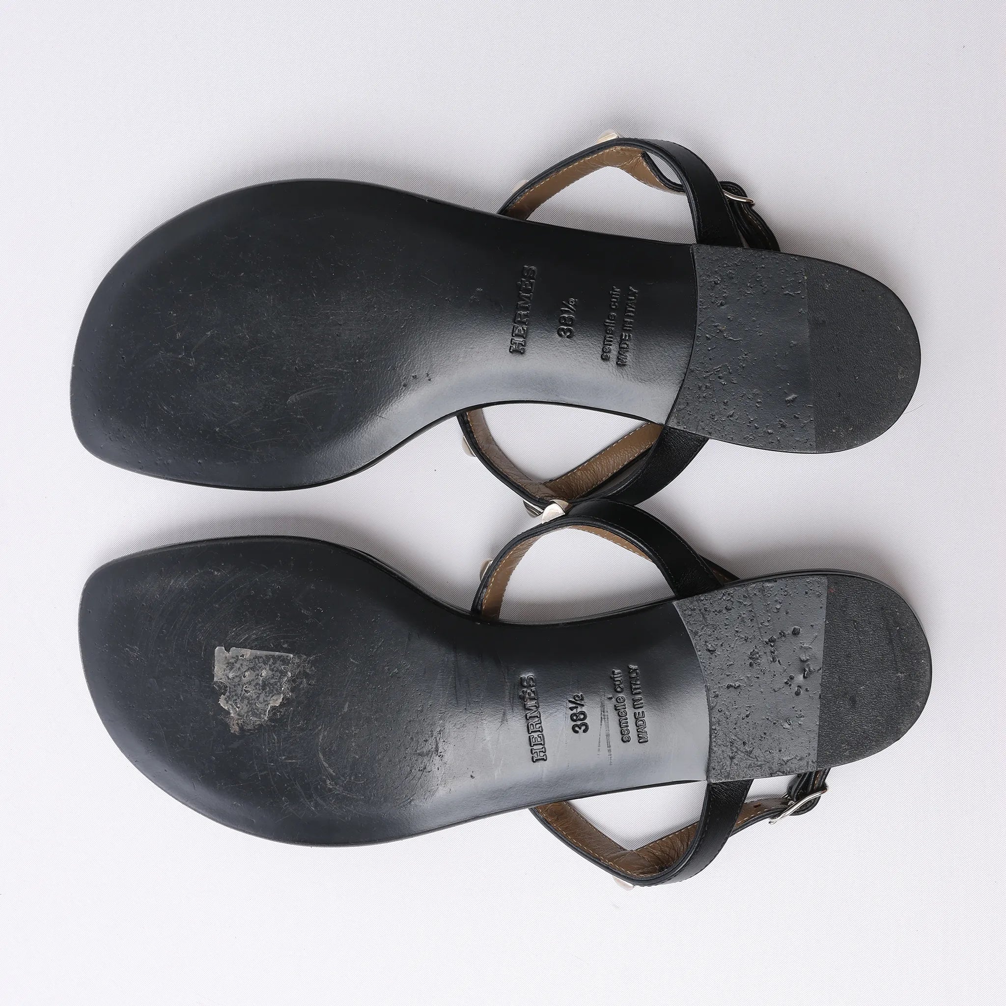 HERMES Olivia Leather Sandals in Black, Size EU 38.5