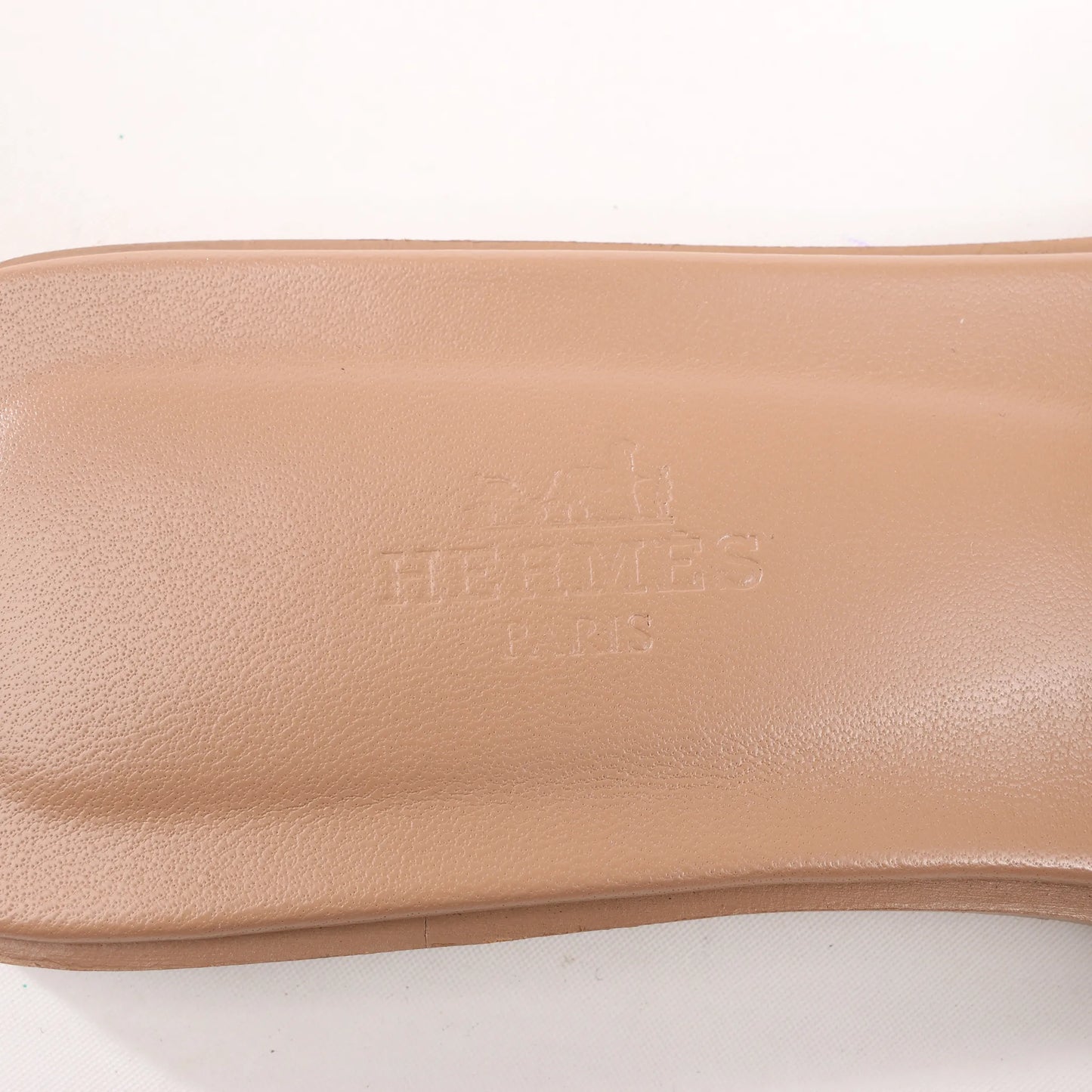 HERMES Oran Leather Sandals in Beige, Size 36.5 EU