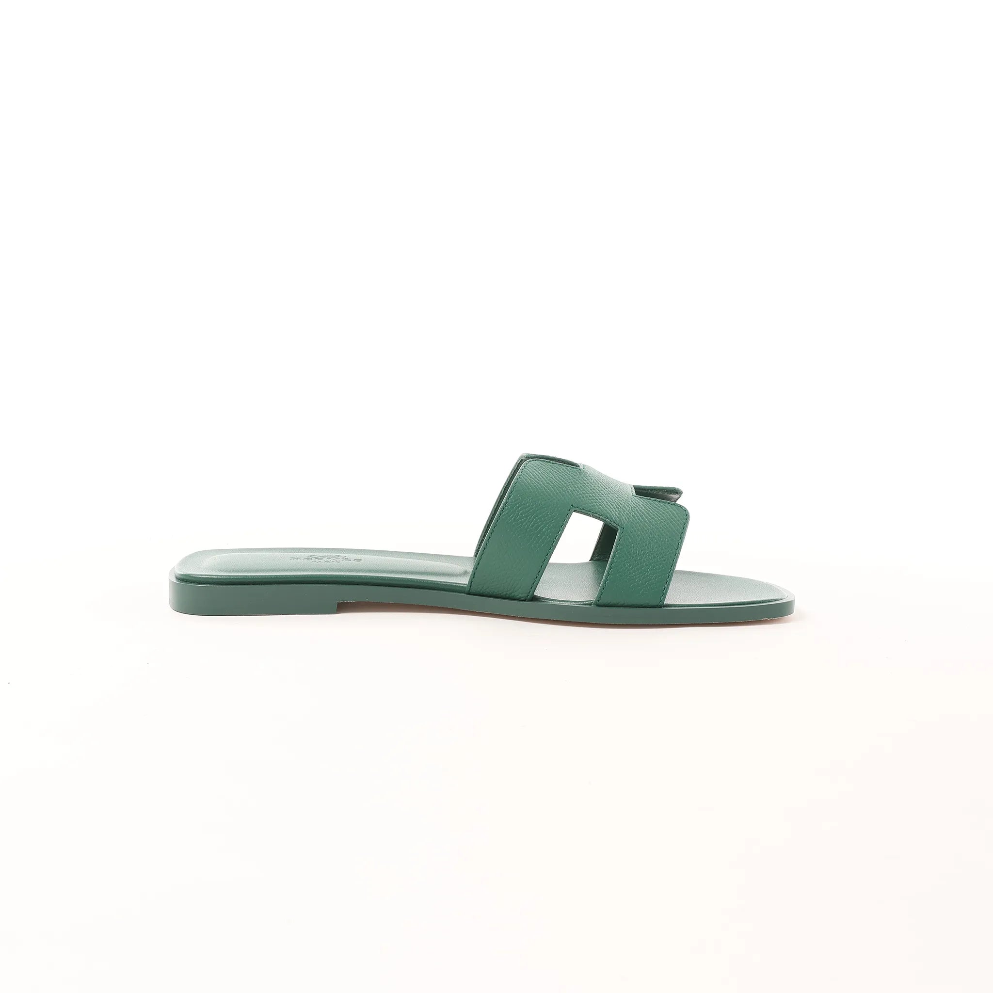 HERMES Oran Epsom Leather Sandals in Vert Cactus Green, Size 39 EU