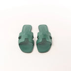 HERMES Oran Epsom Leather Sandals in Vert Cactus Green, Size 39 EU