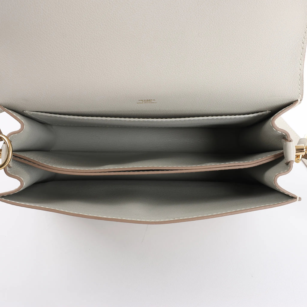 Hermes Sac Roulis 23 Evercolor Crossbody Bag in Pearl Gray C: 2018