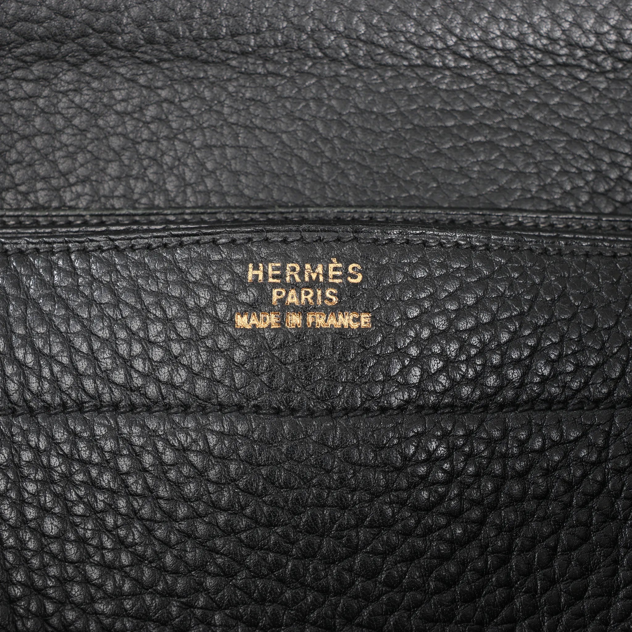 HERMÈS Sac à Depeche 38 Ardennes Leather Handbag in Black ○V:1992