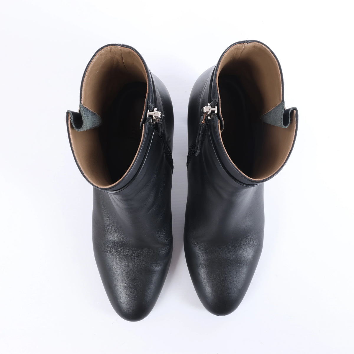 Hermès Saint Germain Leather Ankle Boots in Black, size 36