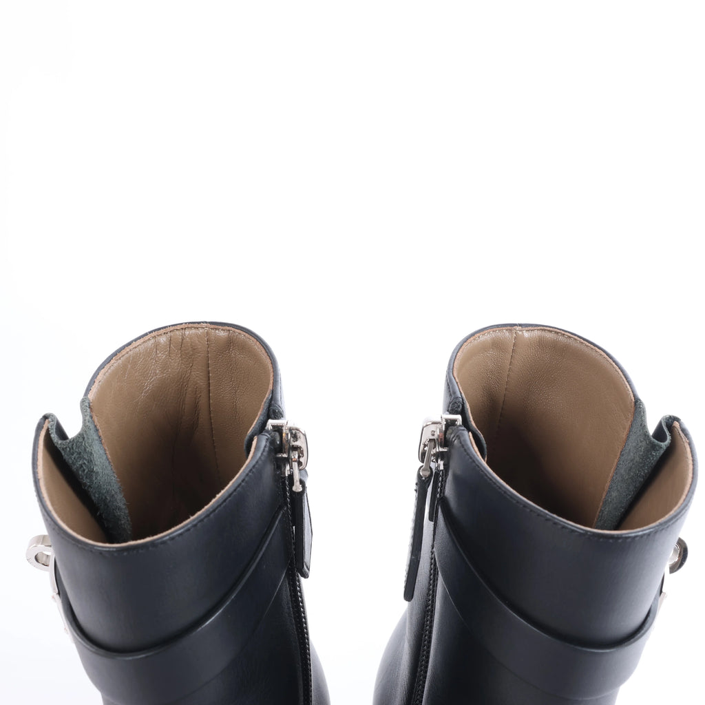 Hermès Saint Germain Leather Ankle Boots in Black, size 36