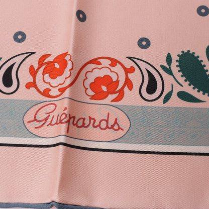 Hermès Double Face 90 „Cheetah Bandana“ 100 % Seidentuch in Pink x Orange