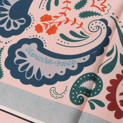 Hermès Double Face 90 „Cheetah Bandana“ 100 % Seidentuch in Pink x Orange