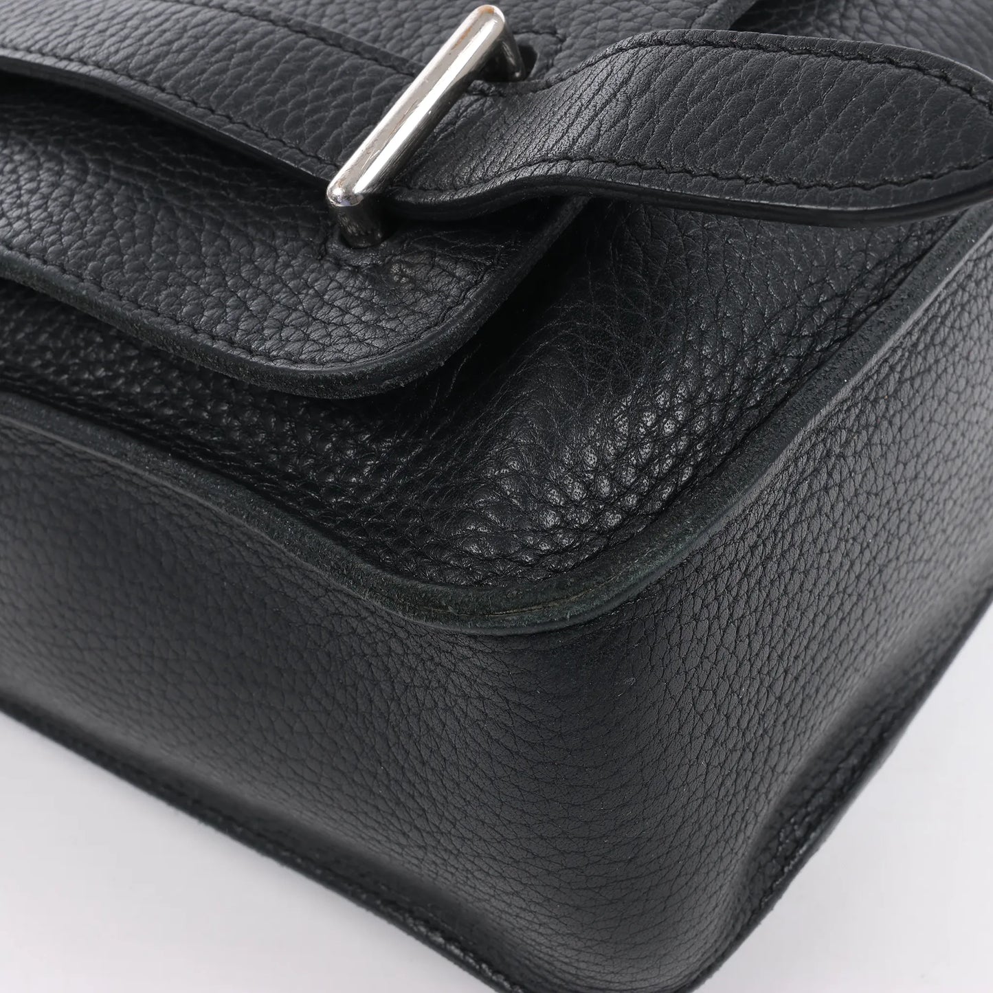 HERMES Steve Caporal 27 Taurillon Clemence in Black and Silver Metal Fittings Crossbody Bag  X: 2016