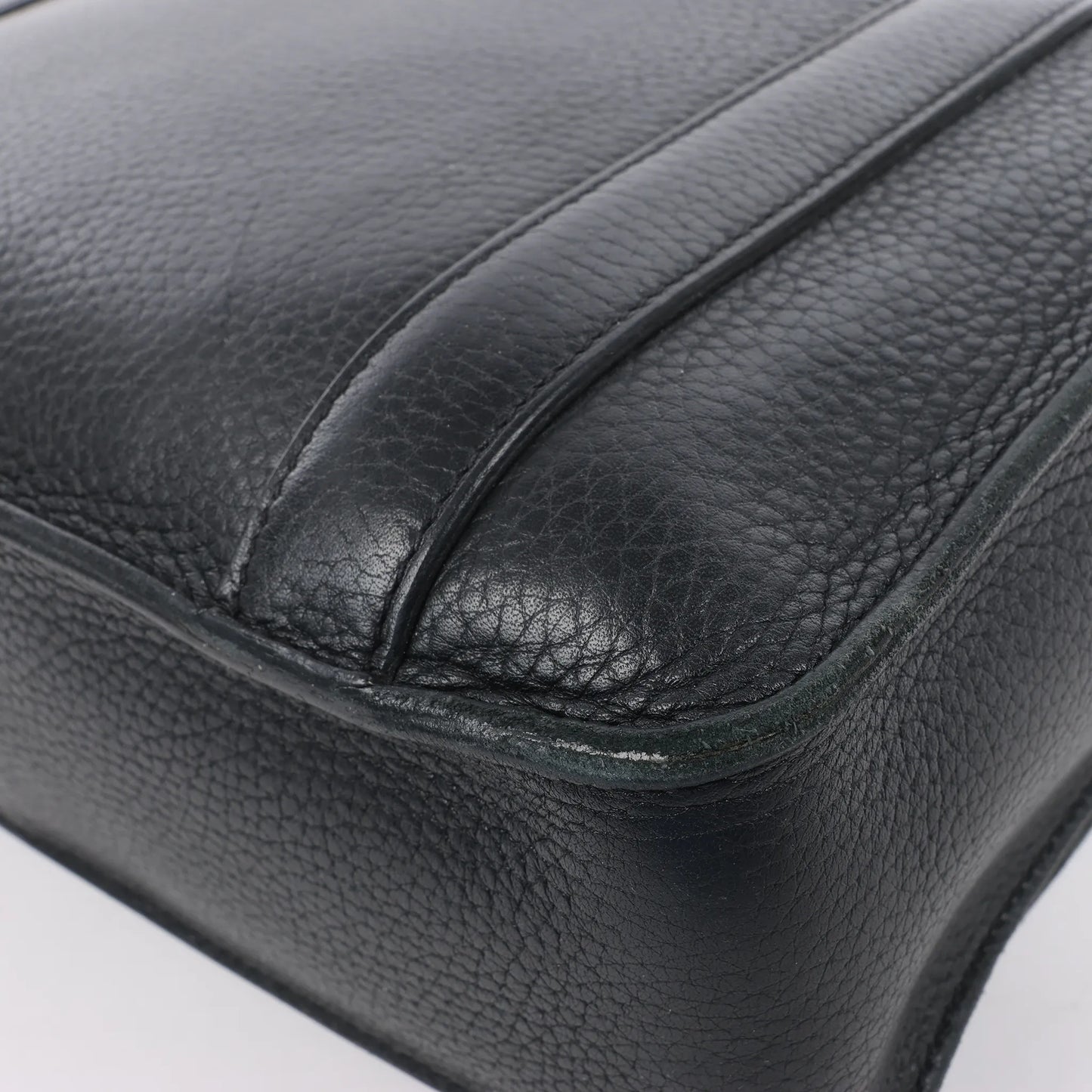 HERMES Steve Caporal 27 Taurillon Clemence in Black and Silver Metal Fittings Crossbody Bag  X: 2016