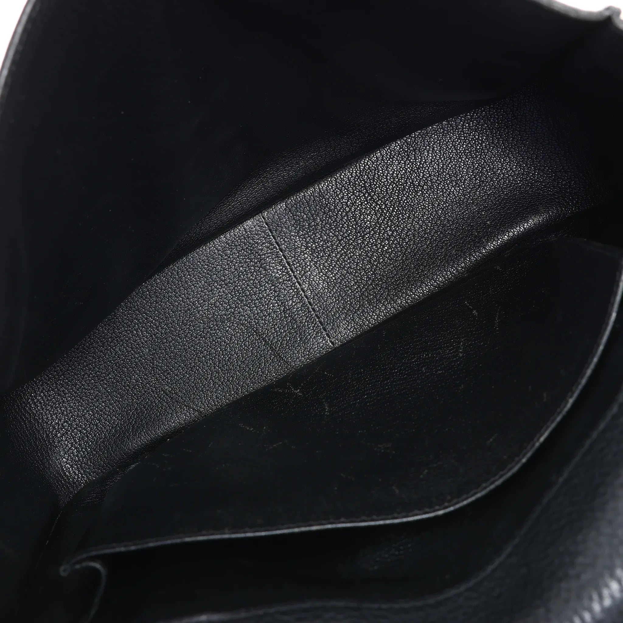 HERMES Steve Caporal 27 Taurillon Clemence in Black and Silver Metal Fittings Crossbody Bag  X: 2016