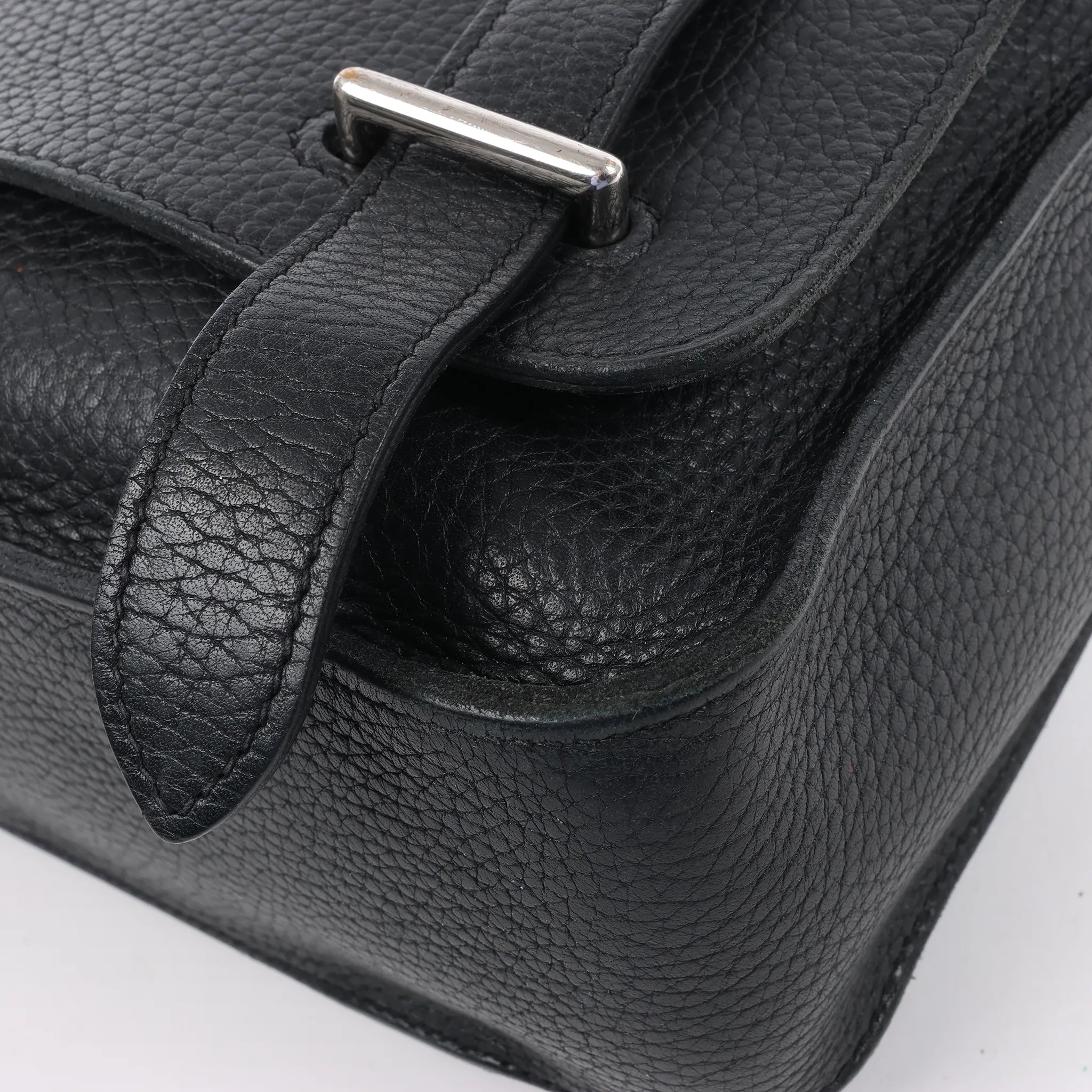 HERMES Steve Caporal 27 Taurillon Clemence in Black and Silver Metal Fittings Crossbody Bag  X: 2016