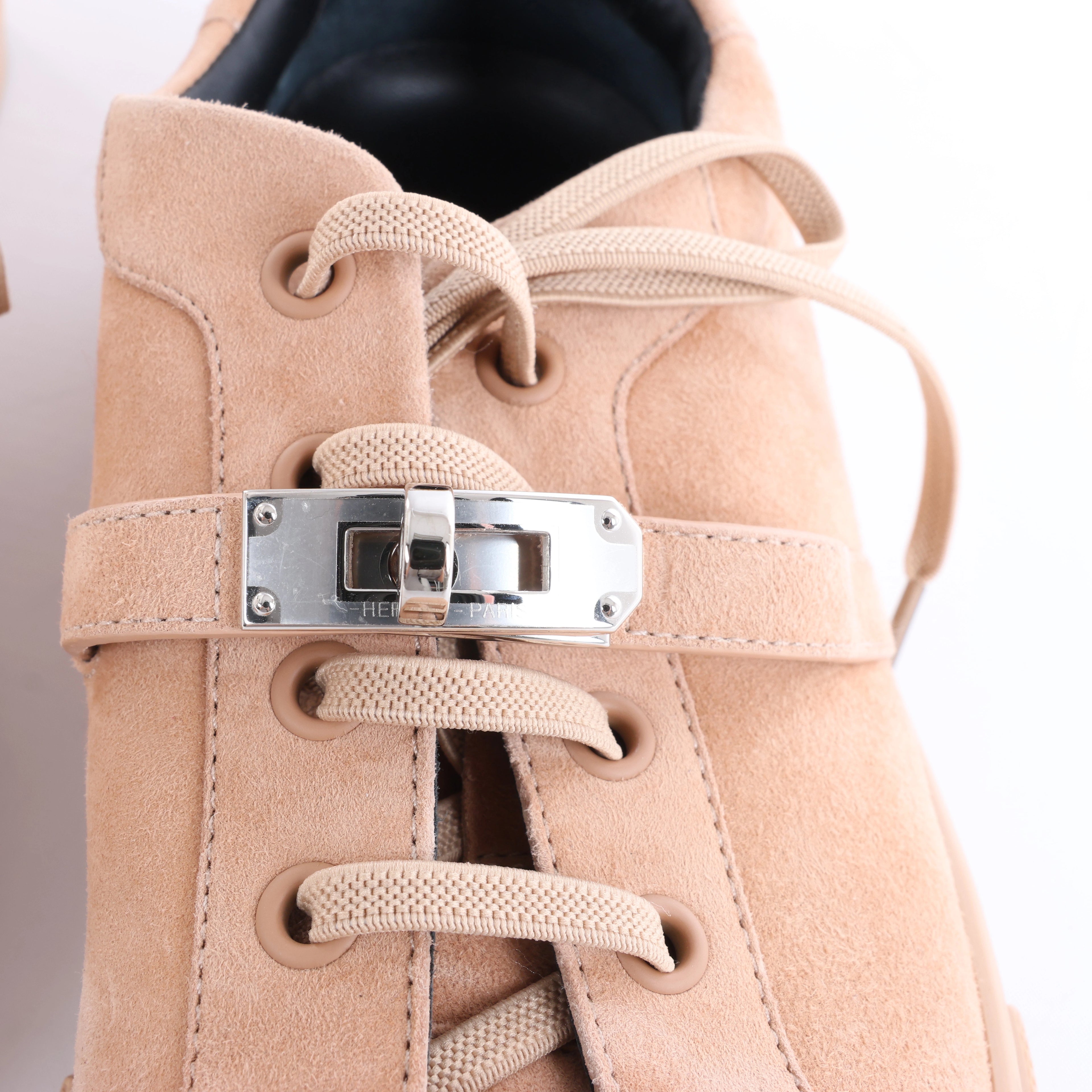 Hermès Day Suede Sneakers in Beige RG222181Z, Size EU 37