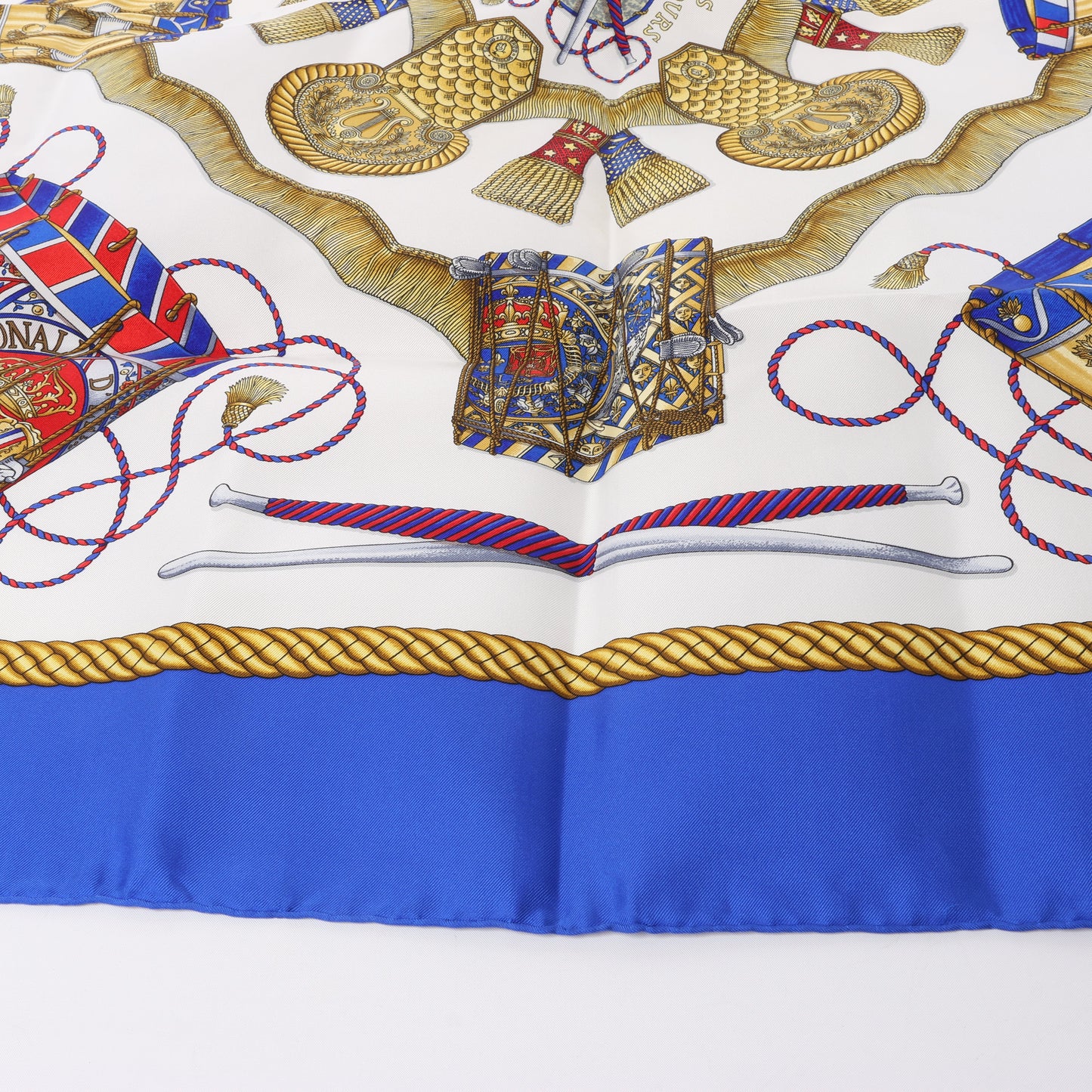 Hermès Carré 90 "LES TAMBOURS" Silk handkerchief in Blue