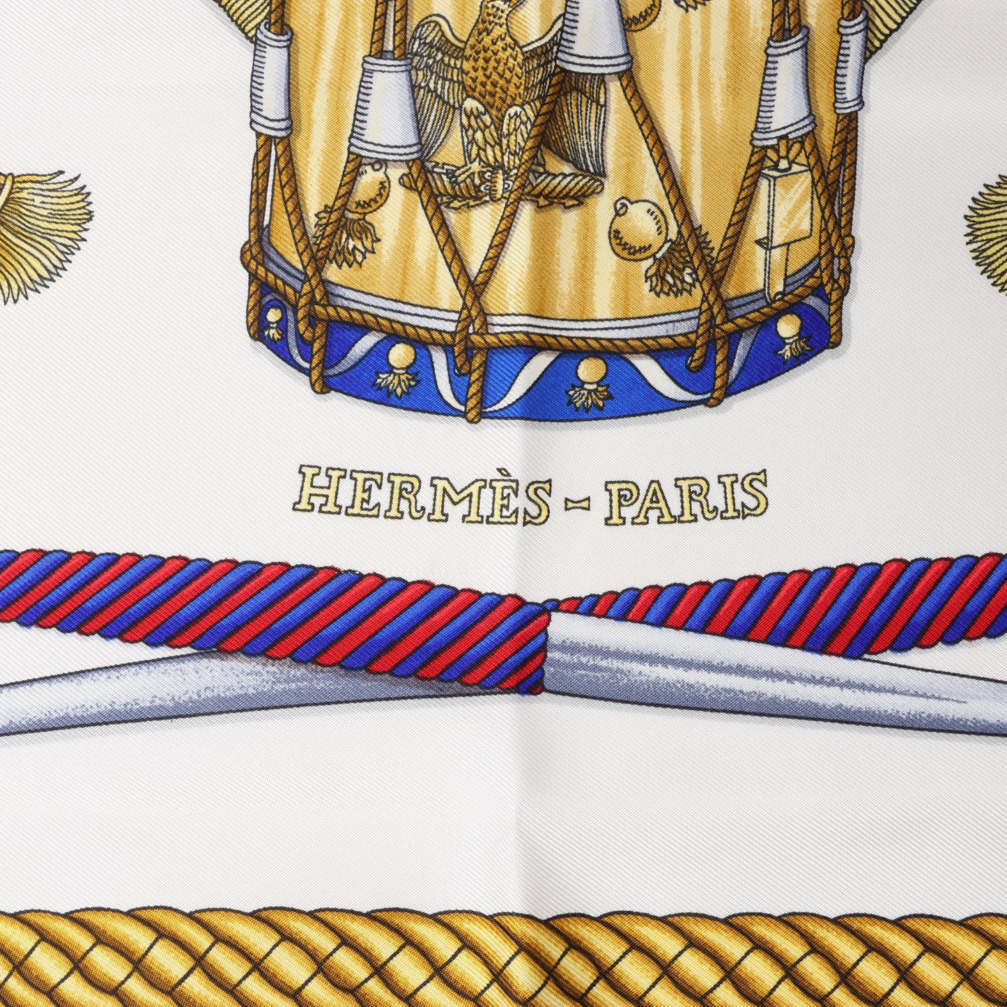 Hermès Carré 90 "LES TAMBOURS" Foulard 100% Soie en Bleu