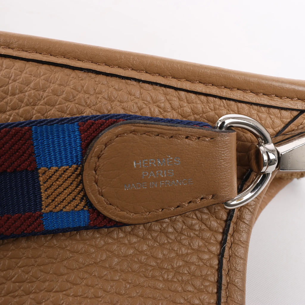Hermès Evelyne Taurillon Clemence Maxi Quadrille TPM Chai Shoulder bag U:2022
