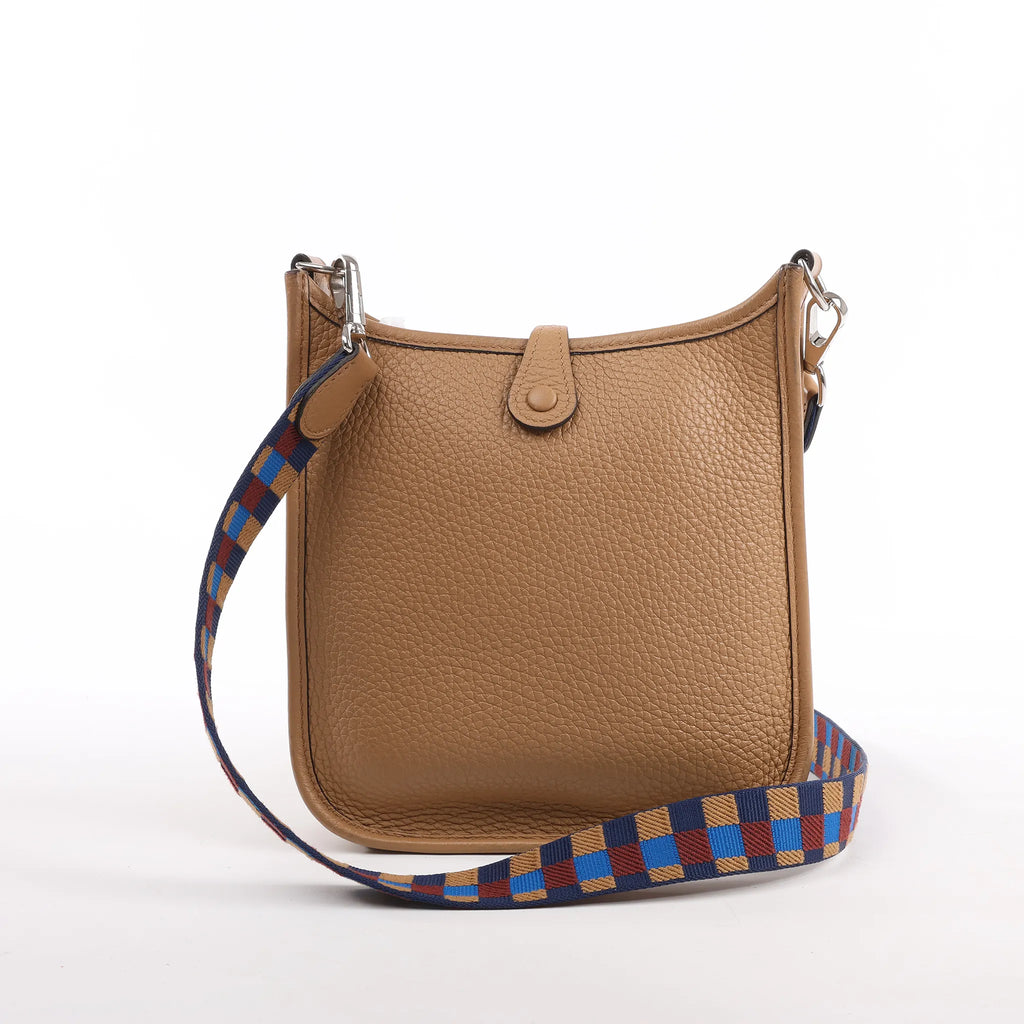 Hermès Evelyne Taurillon Clemence Maxi Quadrille TPM Chai Shoulder bag U:2022
