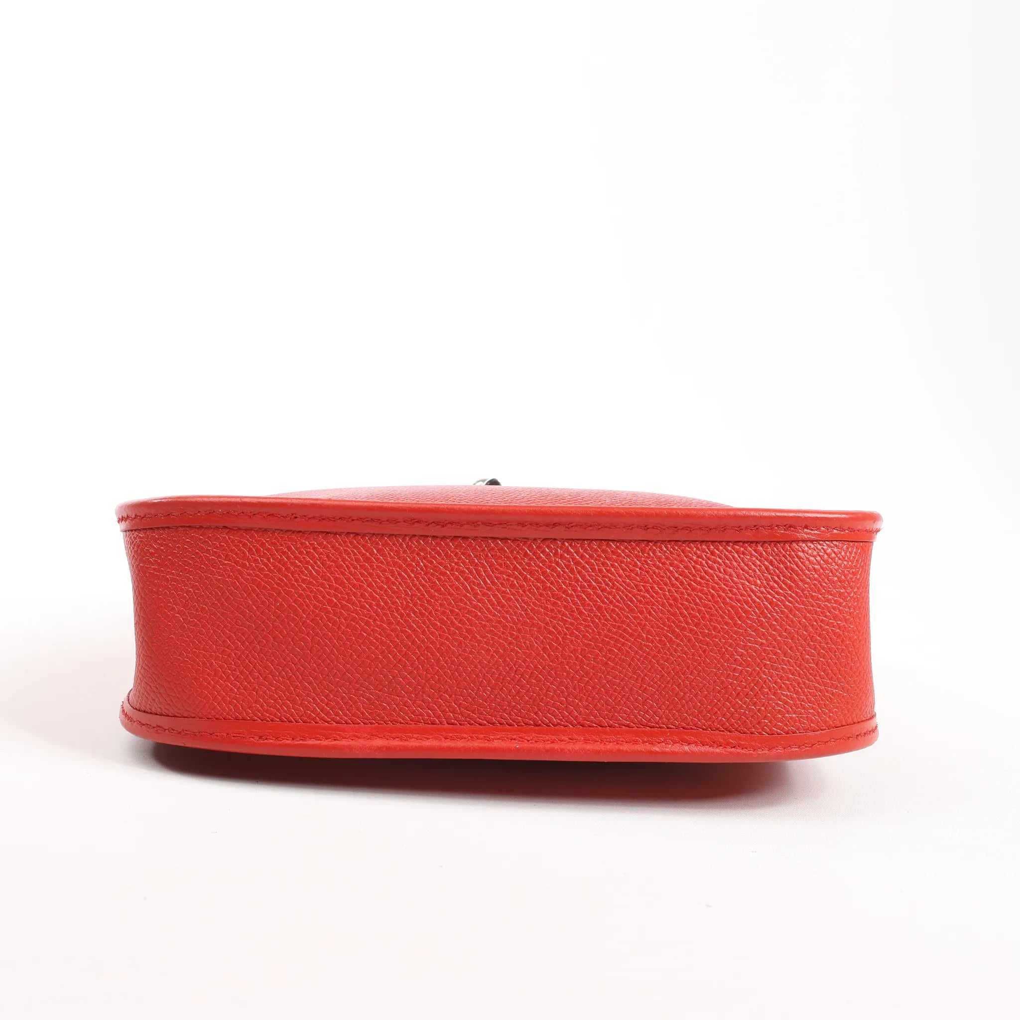 Hermes Vespa TPM Veau Epsom Shoulder Bag in Rouge vif □H: 2004