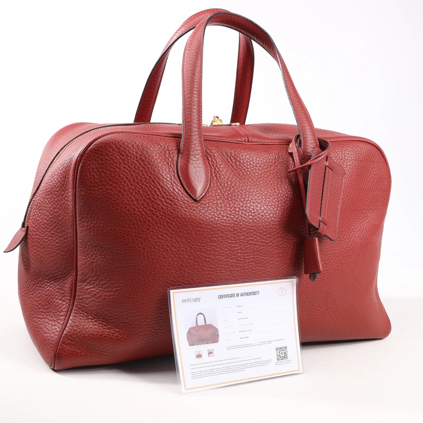 HERMES Victoria 43 Taurillon Clemence Gold Metal Fittings in Rouge H □D: 2000