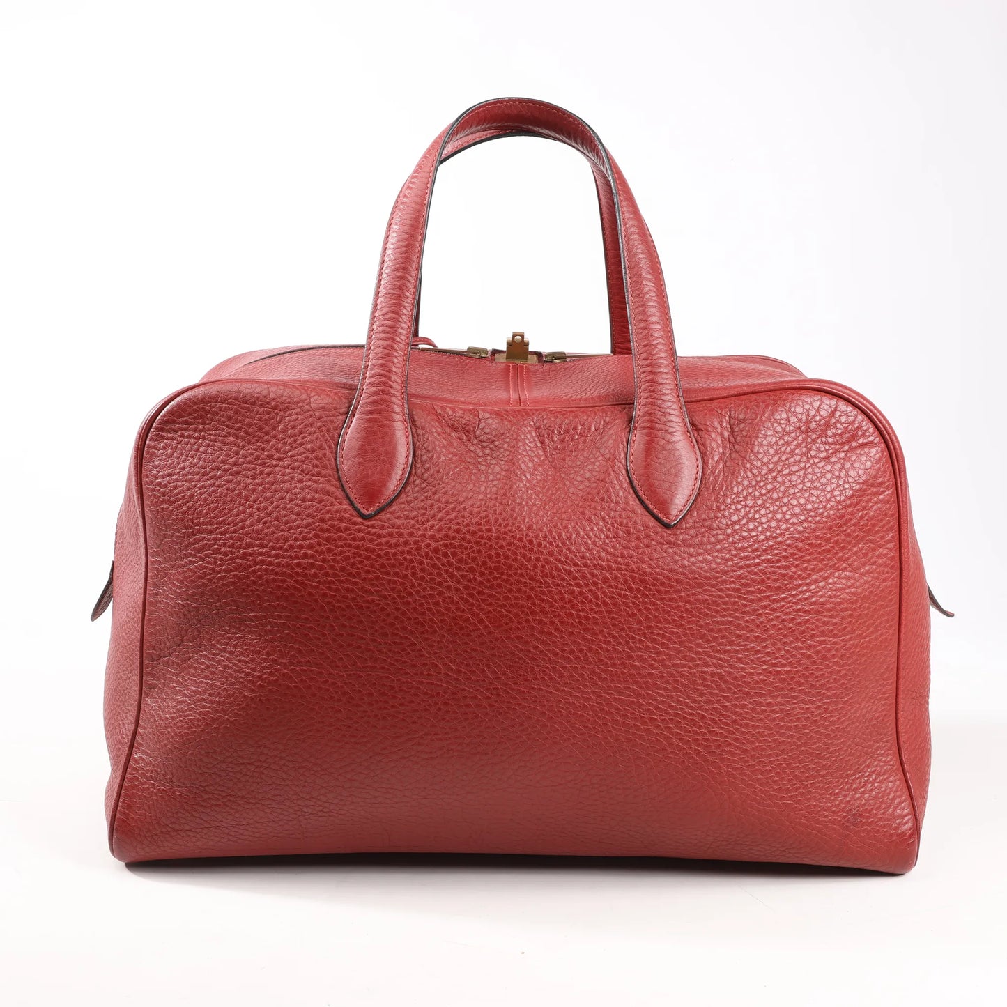HERMES Victoria 43 Taurillon Clemence Gold Metal Fittings in Rouge H □D: 2000