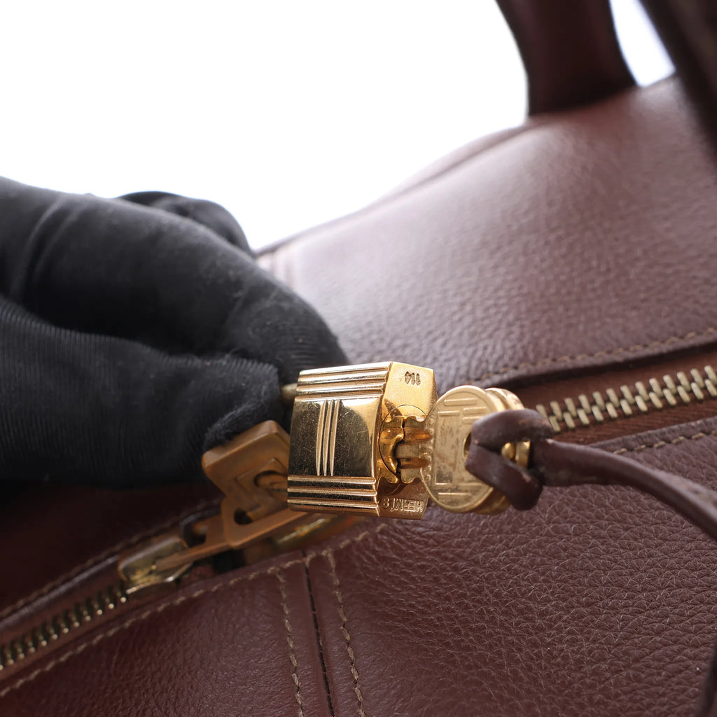 HERMES Victoria 50 Taurillon Clemence Handbag in Brown □C: 1999