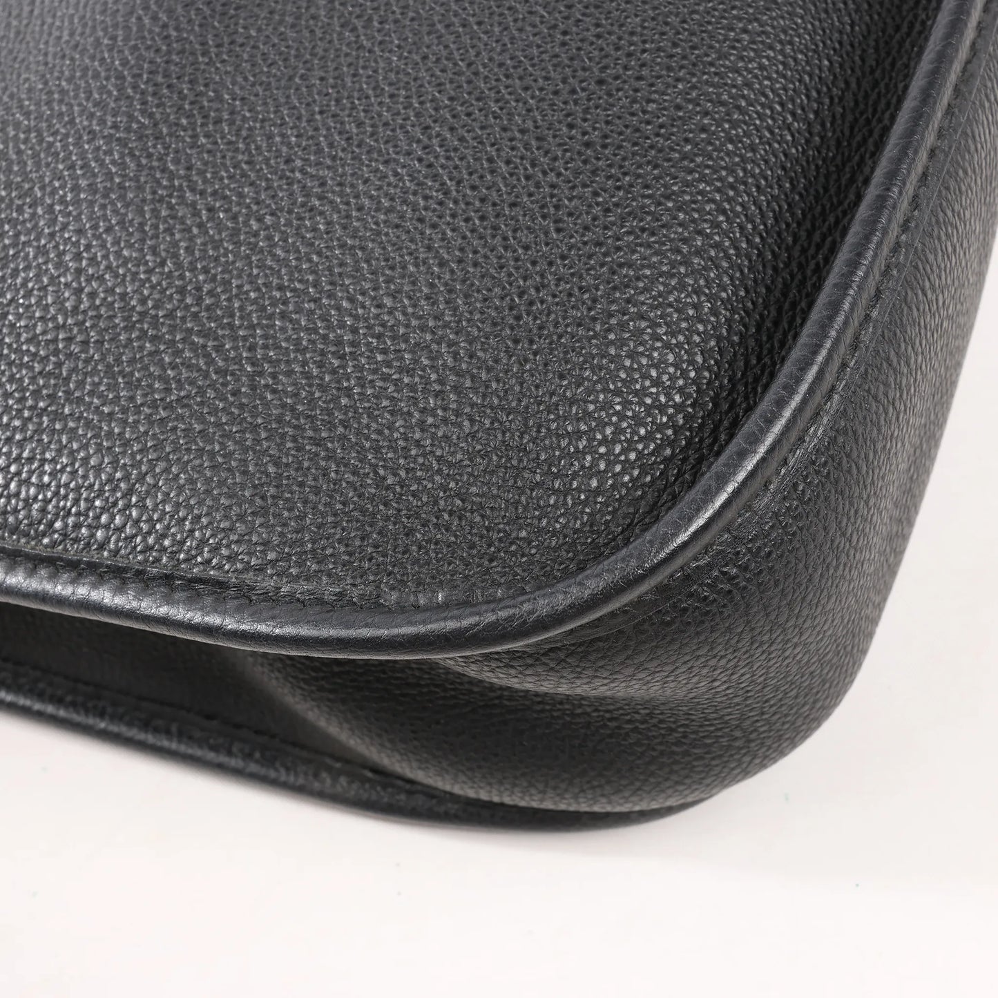 Hermes Evelyne 1 29 PM Togo Leather Shoulder Bag in Black □G:2003