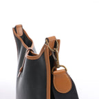 Hermès Evelyn I 33 GM Ardennes Leather Shoulder Bag in Black x Brown ○S:1989