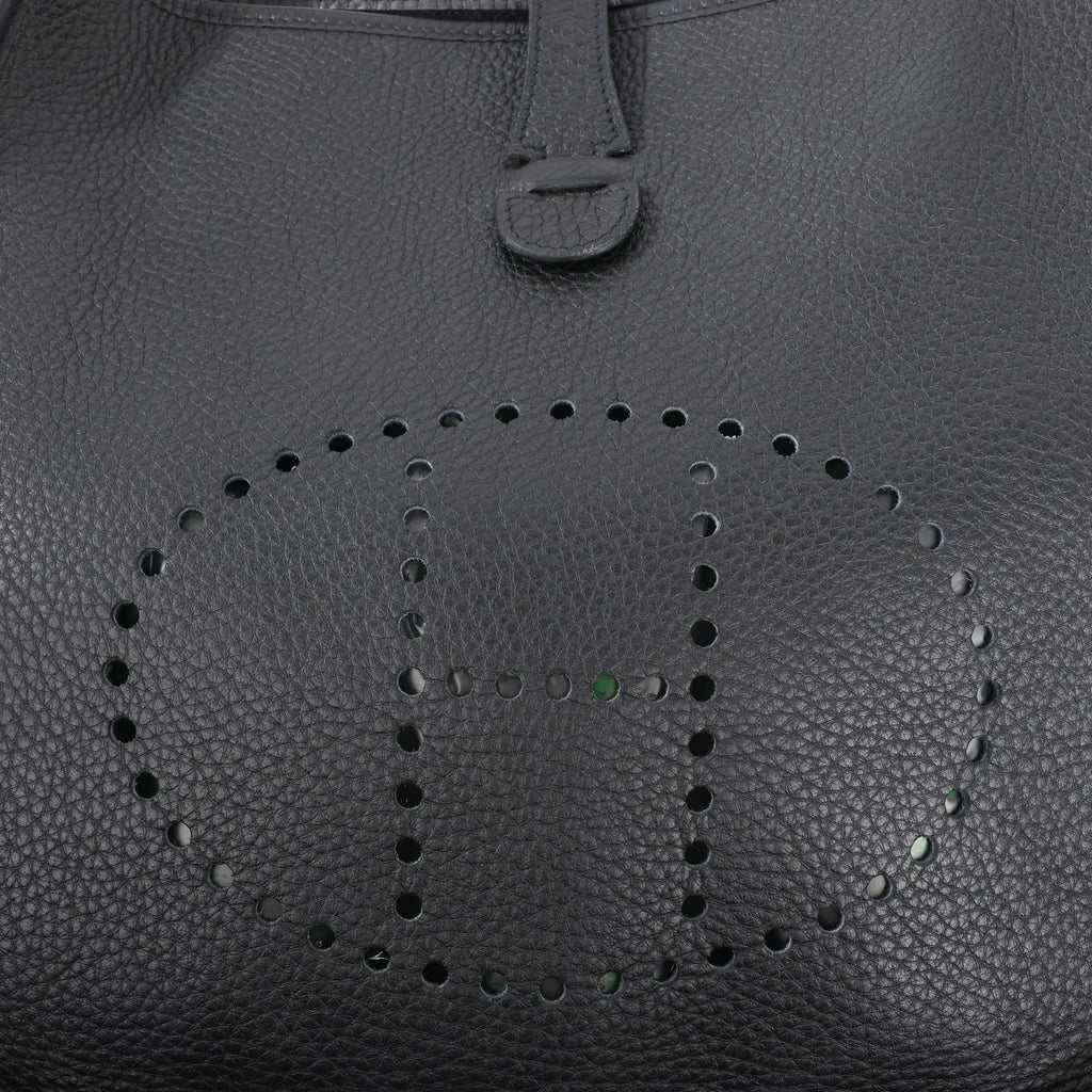 Hermes Evelyne 1 33 GM Taurillon Clemence Shoulder Bag in Black □G:2003
