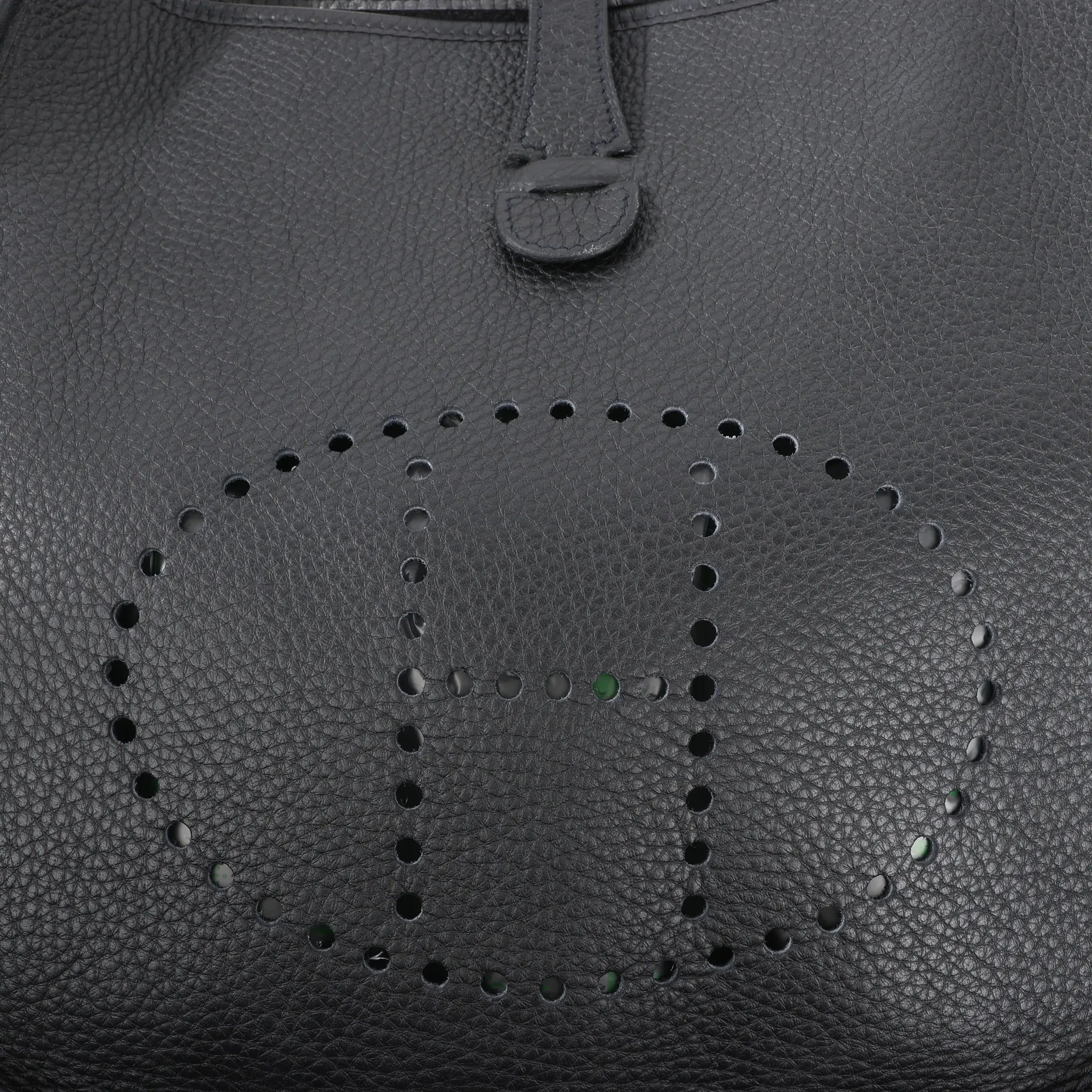 Hermes Evelyne 1 33 GM Taurillon Clemence Shoulder Bag in Black □G:2003