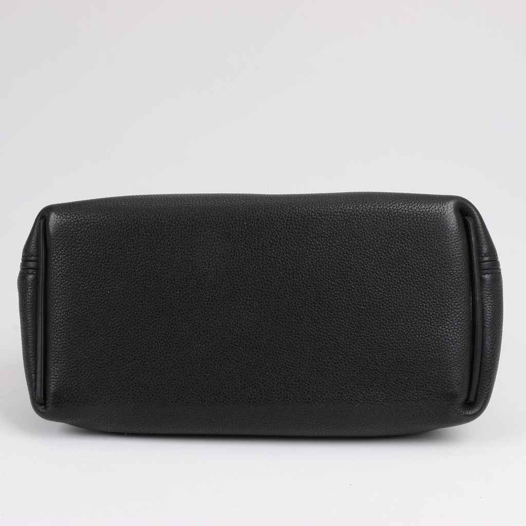 HERMES 24/24 29 Togo Leather Handbag in Black and Gold Metal Fittings D: 2019