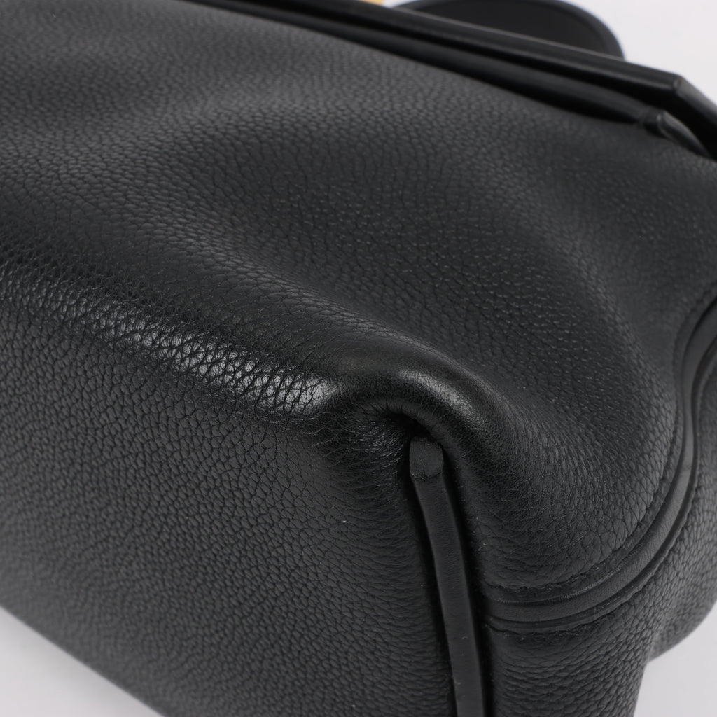 HERMES 24/24 29 Togo Leather Handbag in Black and Gold Metal Fittings D: 2019