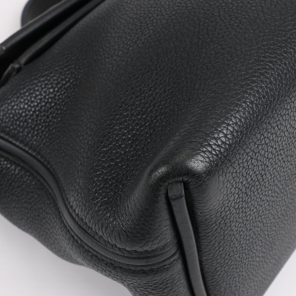HERMES 24/24 29 Togo Leather Handbag in Black and Gold Metal Fittings D: 2019