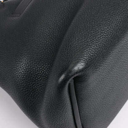 HERMES 24/24 29 Togo Leather Handbag in Black and Gold Metal Fittings D: 2019