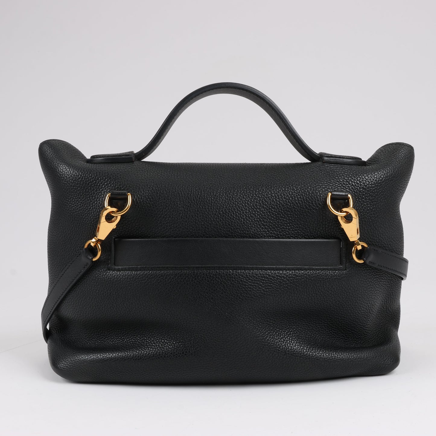 HERMES 24/24 29 Togo Leather Handbag in Black and Gold Metal Fittings D: 2019