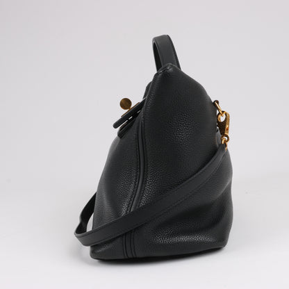 HERMES 24/24 29 Togo Leather Handbag in Black and Gold Metal Fittings D: 2019