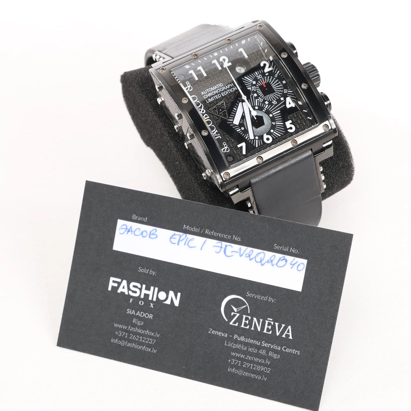 Montre JACOB &amp; Co. Epic I JC-V2Q2B 40 SS &amp; Rubber AT avec cadran noir