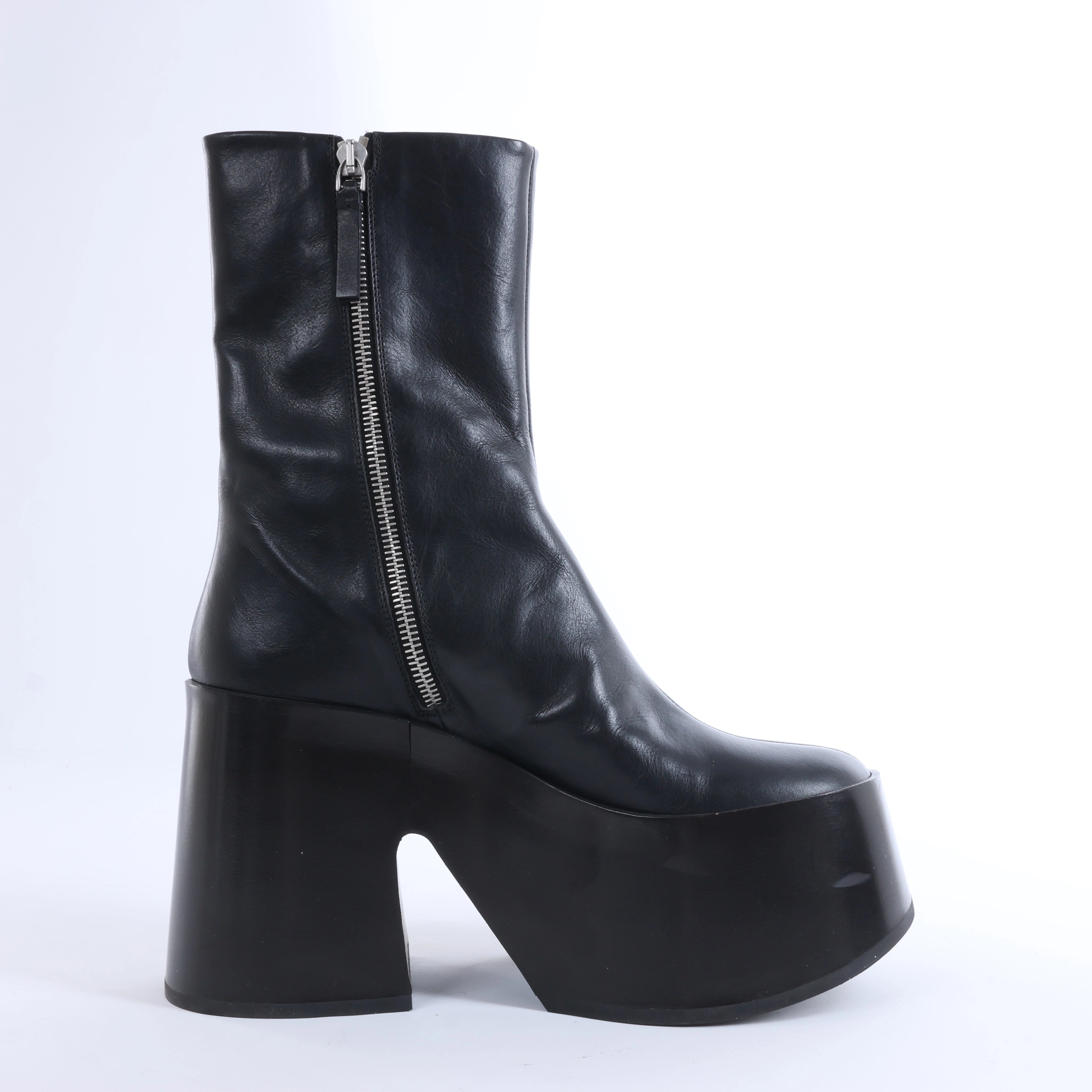 Jil Sander Leather Boots in Black, Size EU 38