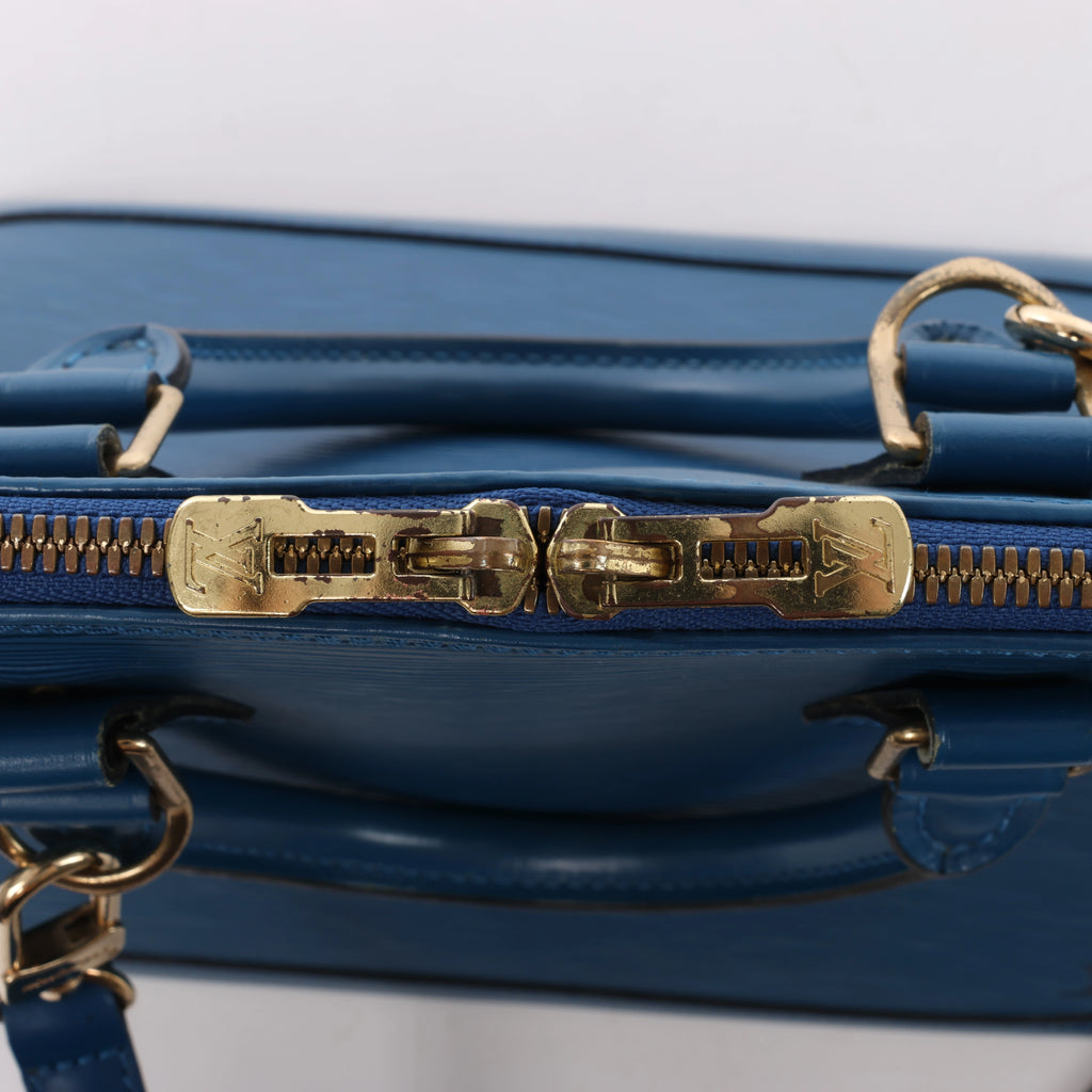Louis Vuitton Alma PM Epi Leather 2Way Hanbag in Blue M52145