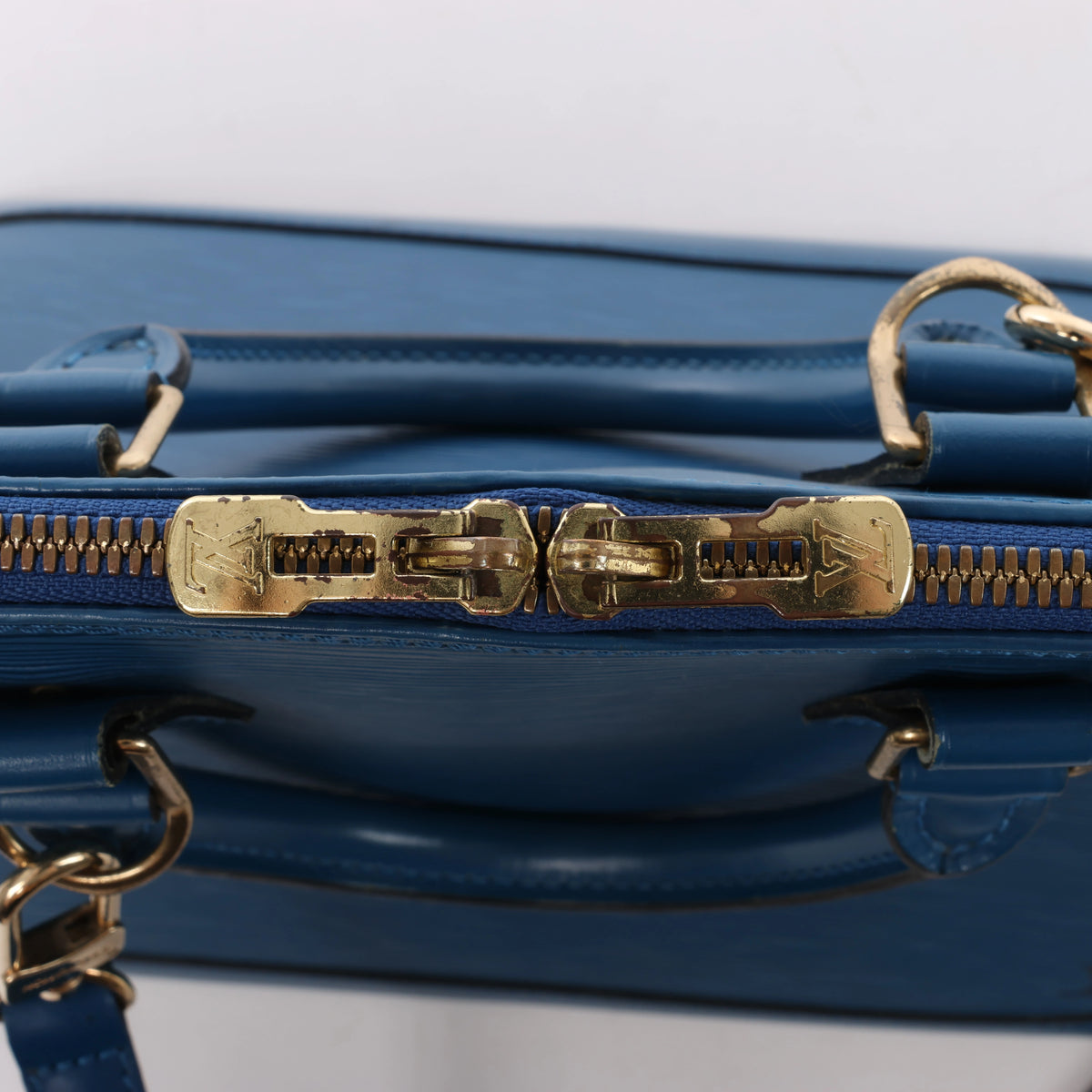 Louis Vuitton Alma PM Epi Leather 2Way Hanbag in Blue M52145