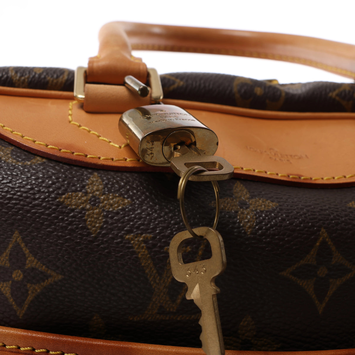 Louis Vuitton Deauville Monogram Canvas Handbag in Brown M47270