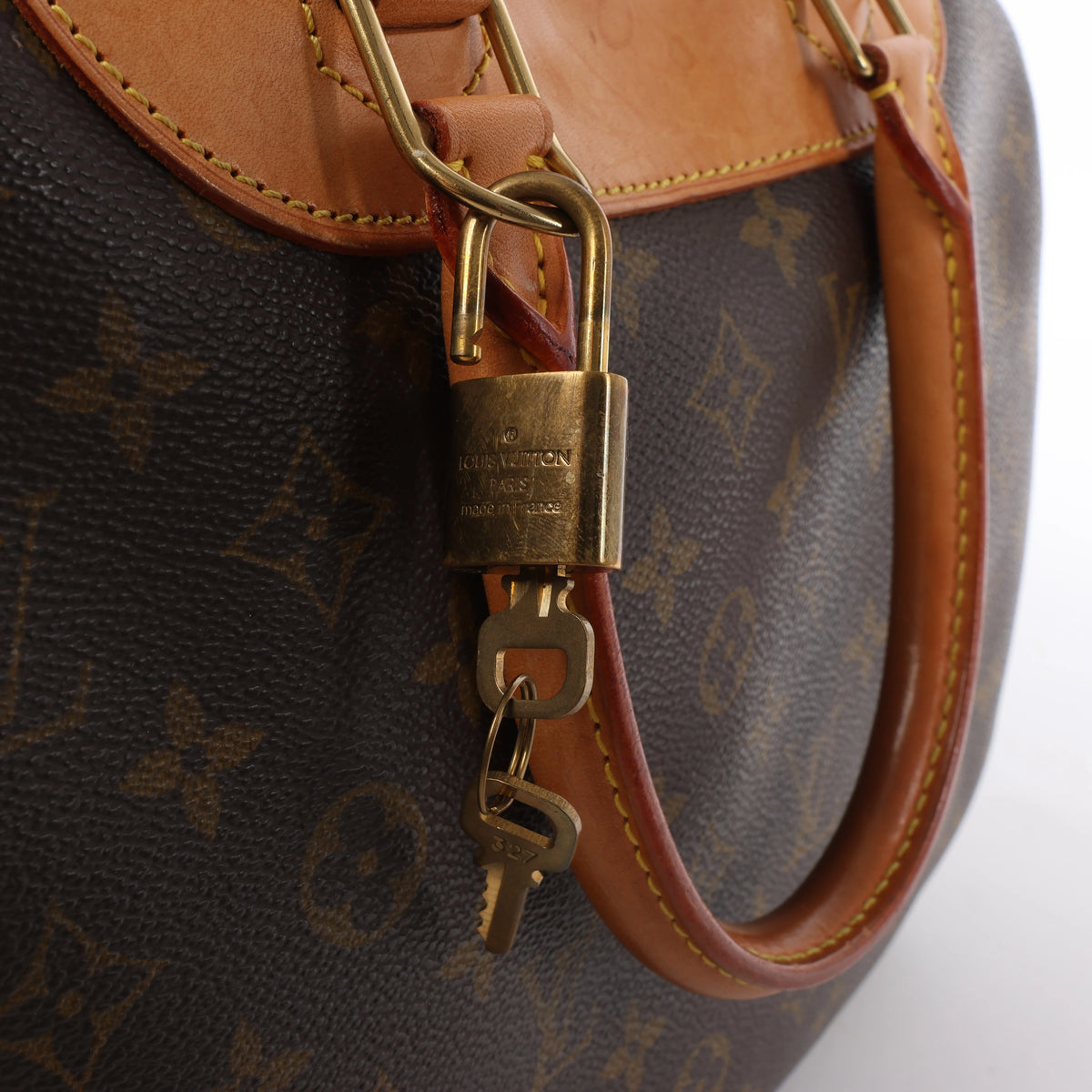 Louis Vuitton Deauville Monogram Canvas Handbag in Brown M47270