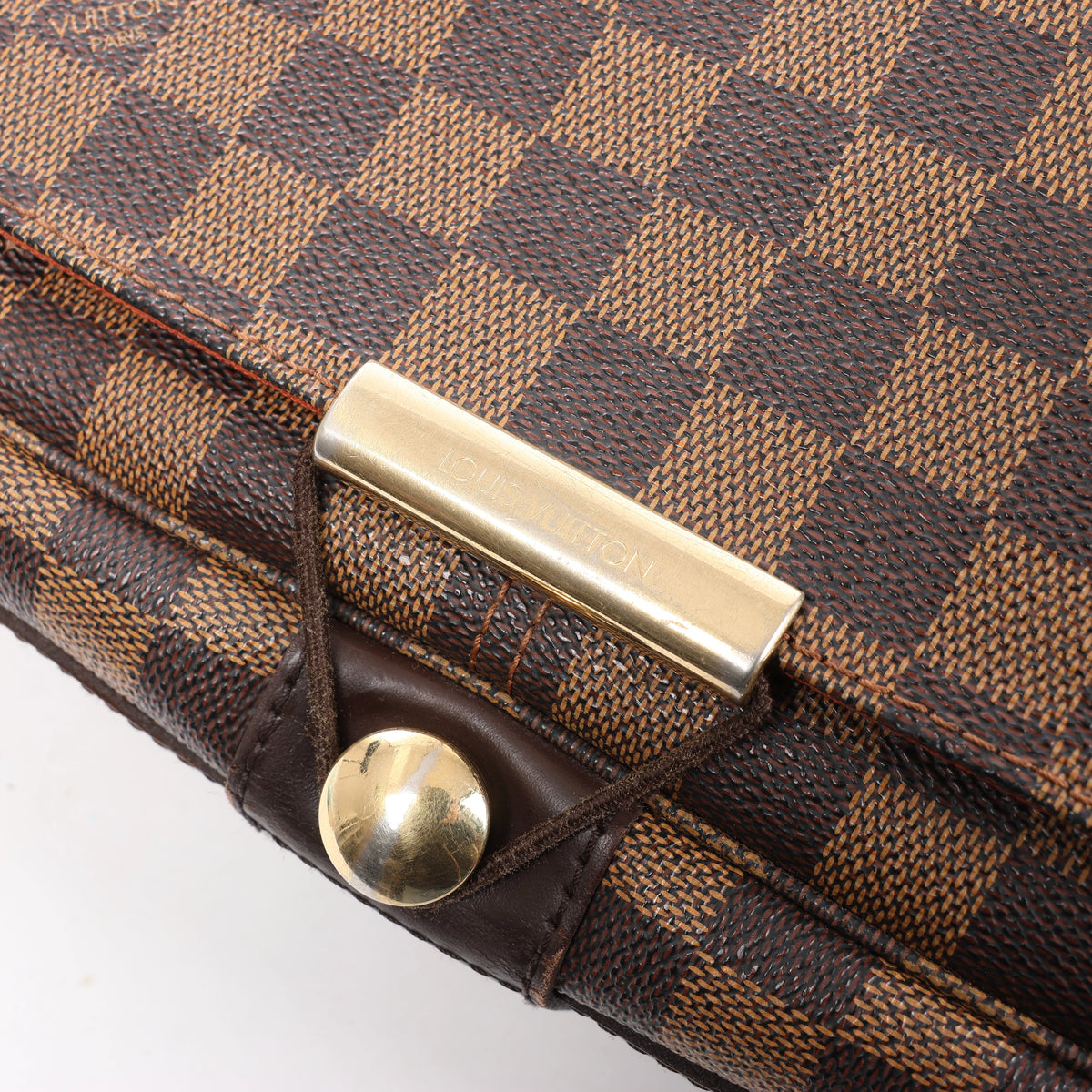 Louis Vuitton Bastille Damier Ebene Messenger Crossbody Bag in Brown N45258