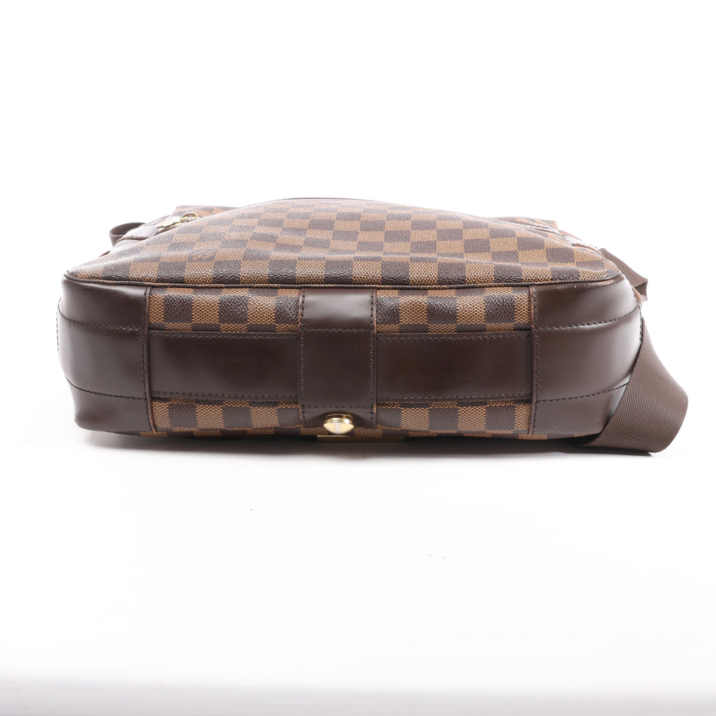 Louis Vuitton Bastille Damier Ebene Messenger Crossbody Bag in Brown N45258