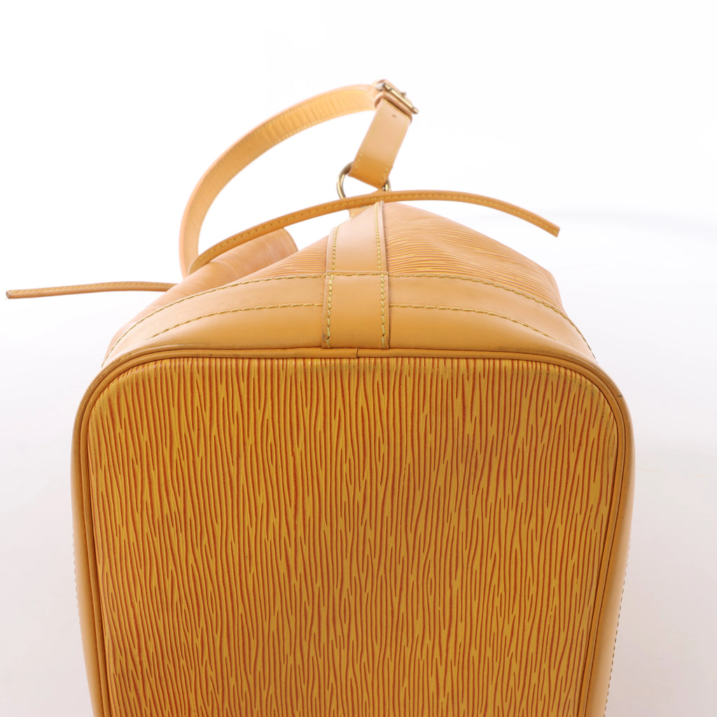 Bolso de hombro Louis Vuitton Noe de piel Epi en amarillo