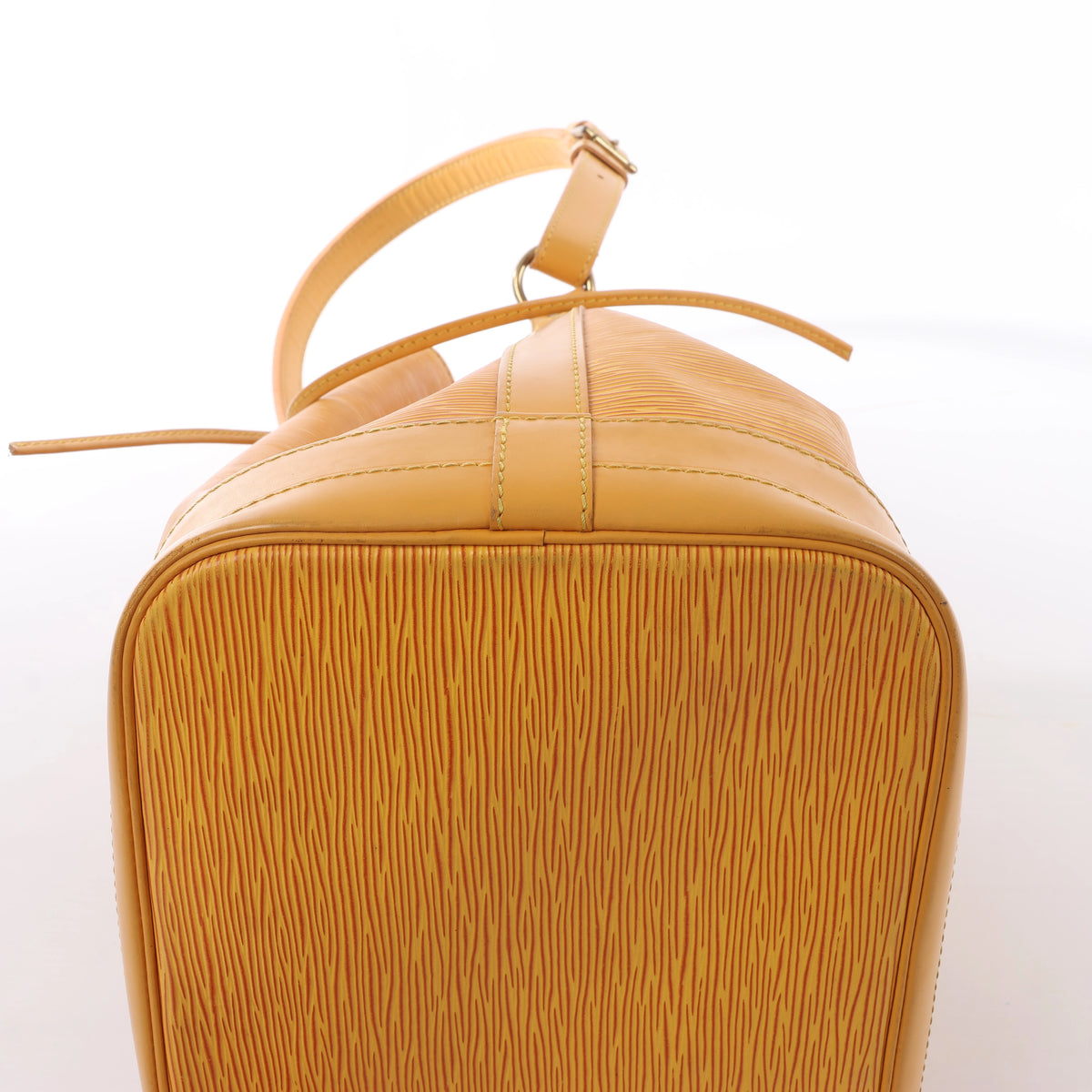 Bolso de hombro Louis Vuitton Noe de piel Epi en amarillo