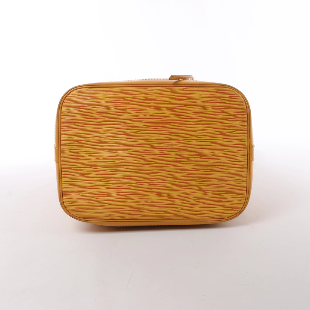 Bolso de hombro Louis Vuitton Noe de piel Epi en amarillo