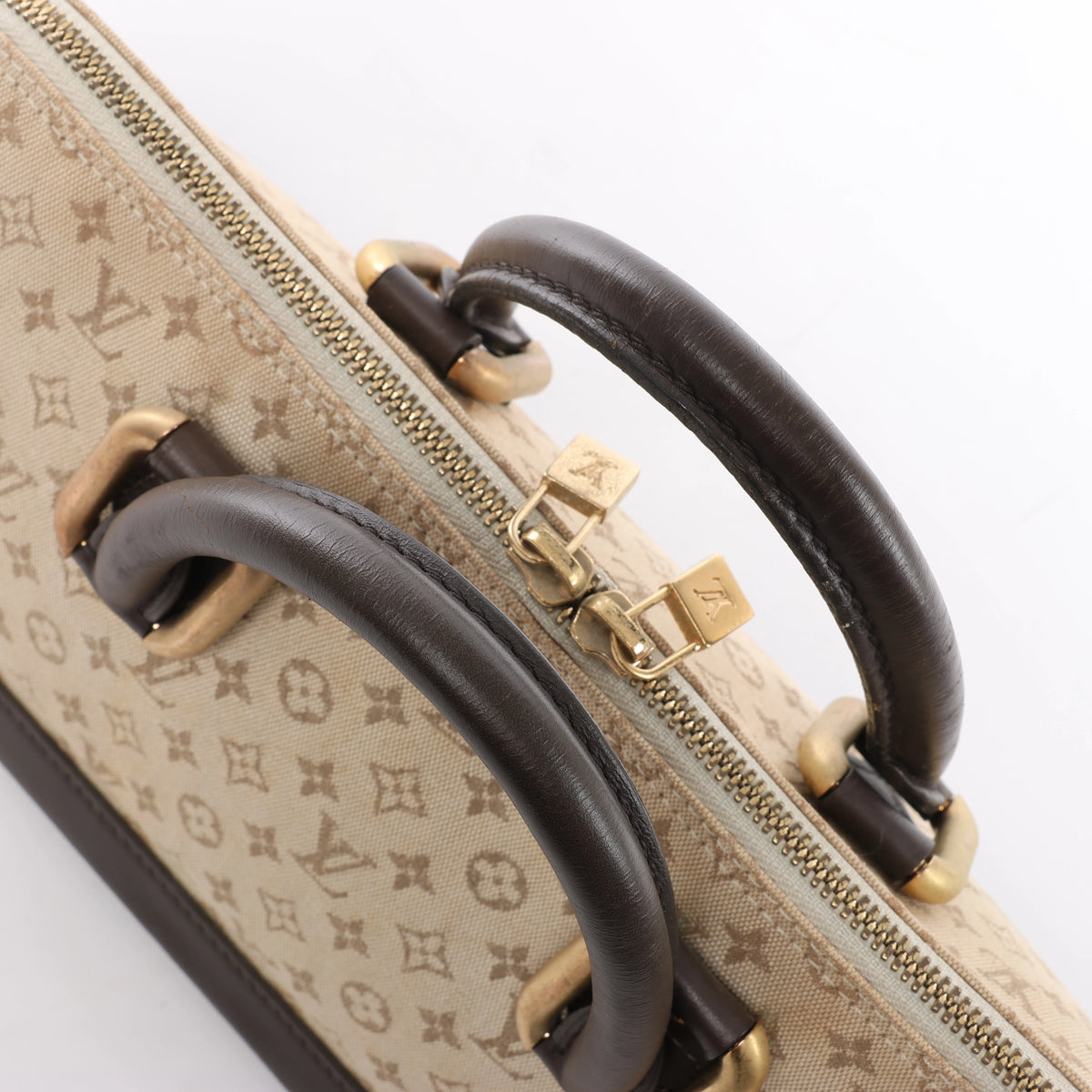 Louis Vuitton Alma Long Mini Lin Handbag in Beige x Brown