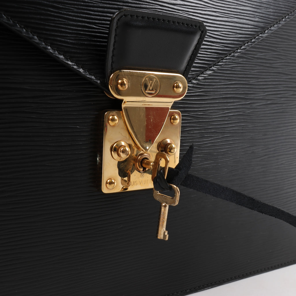 Bolso de hombro Louis Vuitton Amfar Vanity Three en lona Monogram marrón M47275